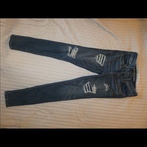American Eagle size 8 stretchy jeans